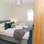 Meadow Syke House