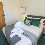 Meadow Syke House Holiday home *